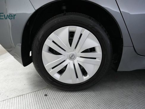 Used 2025 Nissan Leaf S FWD image 22