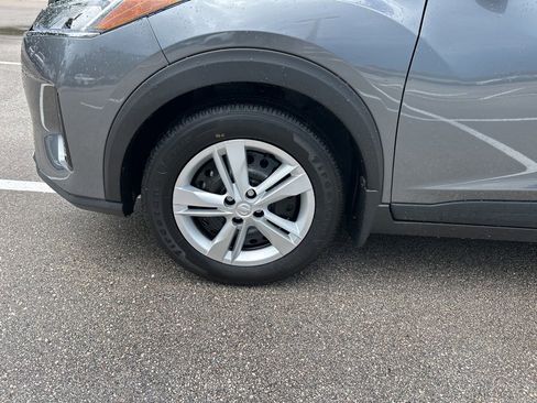 New 2025 Nissan Kicks Play S image 41