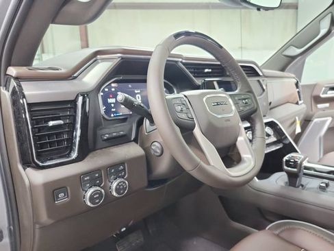 New 2026 GMC Sierra 1500 Denali AWD/4WD image 18