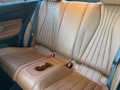Used 2018 Mercedes-Benz E 400 Coupe image 28