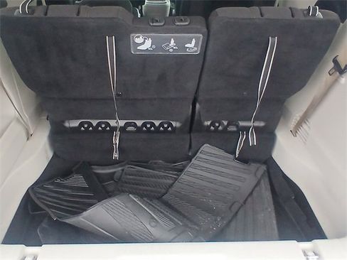 Used 2020 Chrysler Pacifica Touring w/ Cold Weather Group image 23