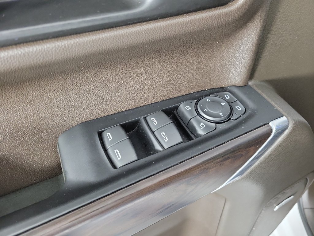 Used 2022 GMC Sierra 1500 SLT AWD/4WD image 18