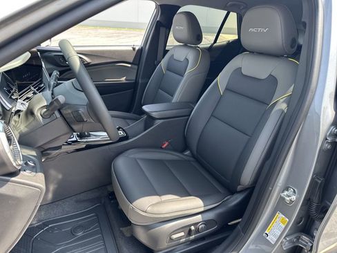 New 2025 Chevrolet Trax ACTIV w/ Driver Confidence Package image 12