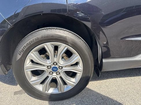 Used 2019 Ford Edge Titanium w/ Equipment Group 301A AWD/4WD image 5