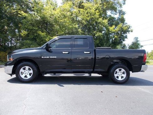 Used 2012 RAM 1500 Classic SLT AWD/4WD image 2