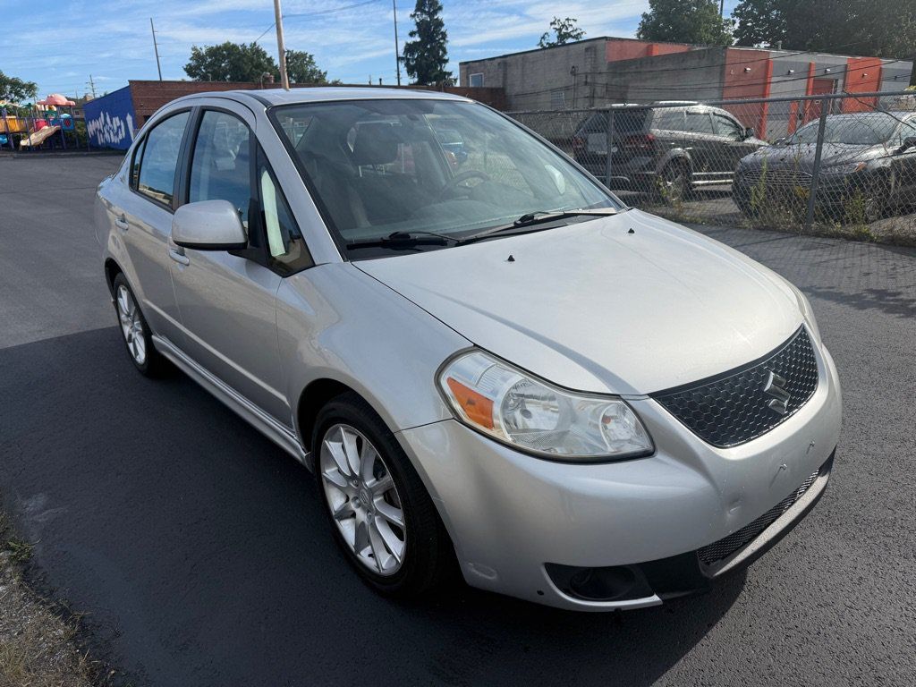 Used 2008 Suzuki SX4 Sedan FWD image 7