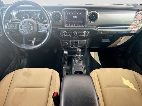 Used 2023 Jeep Wrangler Unlimited w/ Cold Weather Group AWD/4WD image 25