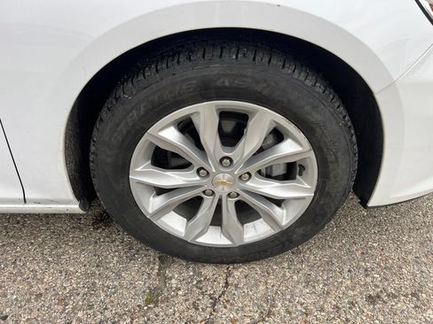 Used 2024 Chevrolet Malibu LT FWD image 13