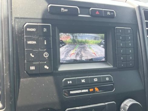 Used 2020 Ford F150 XL w/ Equipment Group 101A Mid AWD/4WD image 42