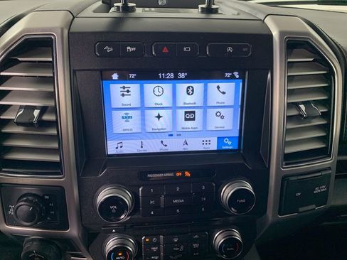 Used 2018 Ford F150 Platinum w/ Equipment Group 701A Luxury image 25