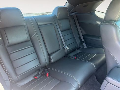 Used 2009 Dodge Challenger R/T RWD image 23