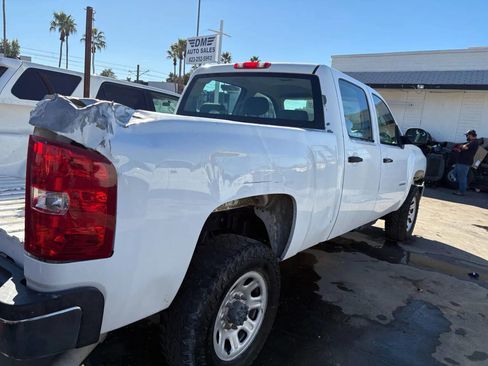 Used 2011 Chevrolet Silverado 3500 W/T image 5