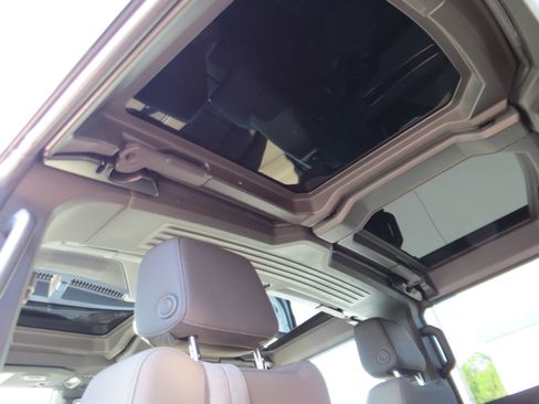 Used 2025 GMC Hummer EV 3X image 16