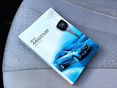Used 2012 MAZDA MAZDA5 Sport image 14
