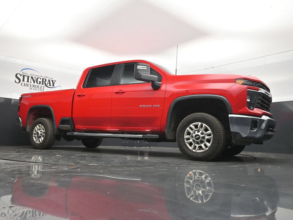 Used 2025 Chevrolet Silverado 2500 LT w/ Convenience Package AWD/4WD image 26