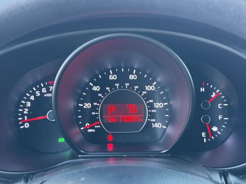 Used 2019 Kia Soul + image 21