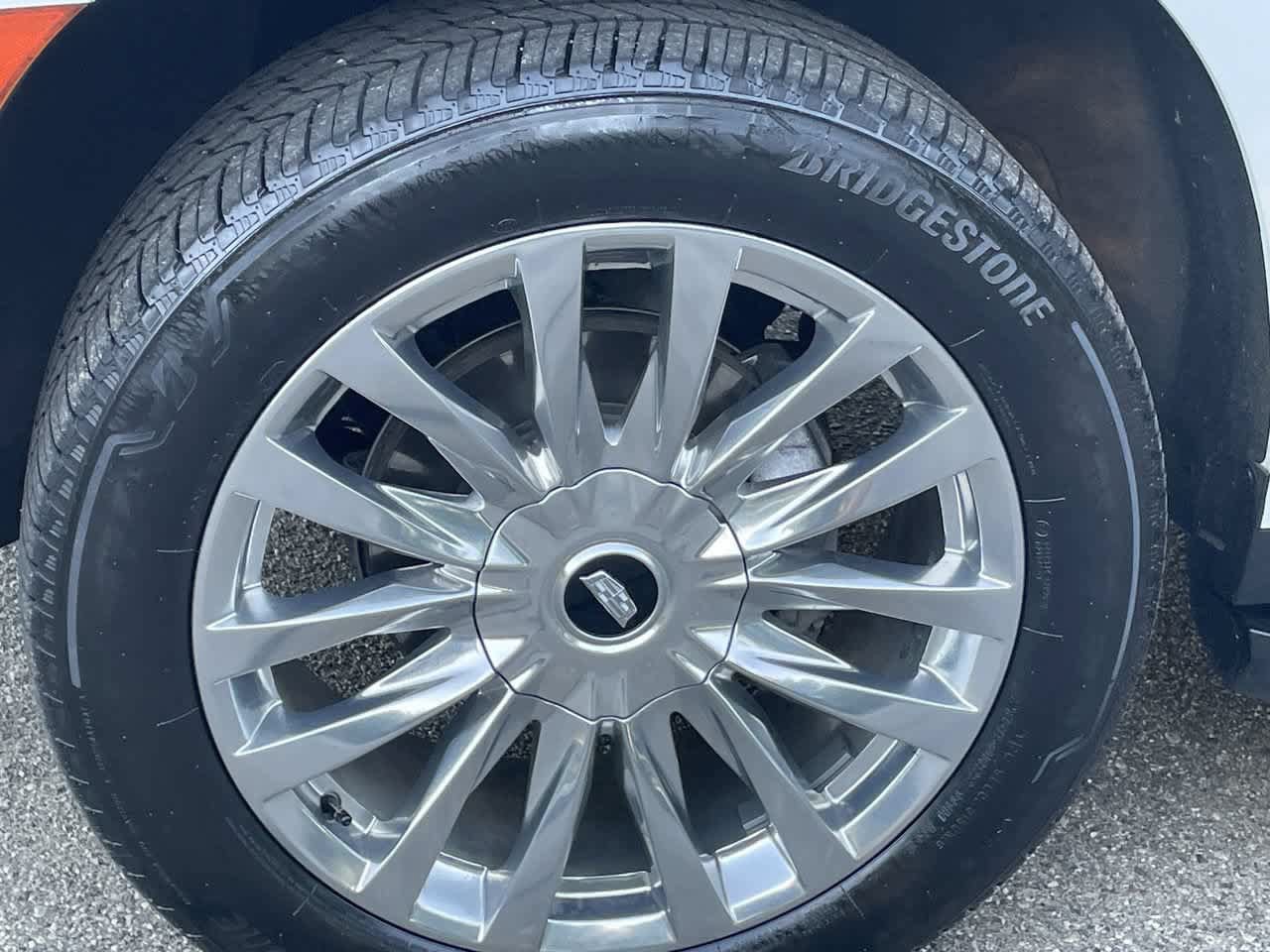 Certified 2023 Cadillac Escalade Premium Luxury w/ LPO, Floor Liner Package AWD/4WD image 44