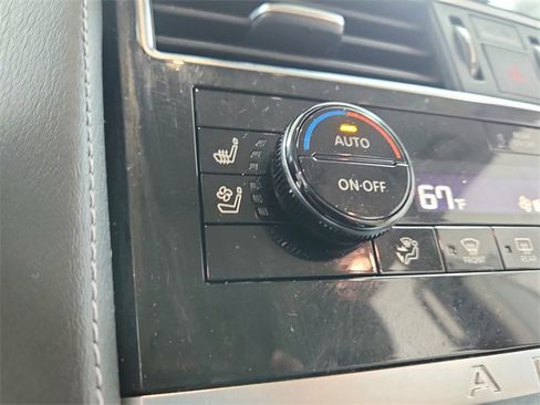 Used 2024 Nissan Armada Platinum w/ Captain's Chairs Package image 36