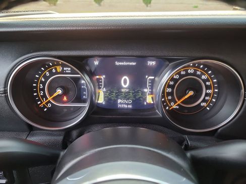 Certified 2021 Jeep Gladiator Overland w/ Popular Equipment Package AWD/4WD image 33