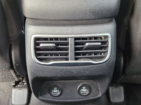 Used 2021 Hyundai Santa Fe SEL w/ Convenience Package FWD image 28