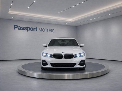 Used 2025 BMW 330i Sedan RWD image 5