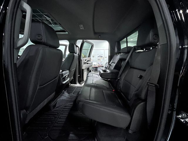 Used 2025 GMC Sierra 2500 Denali w/ Technology Package AWD/4WD image 12