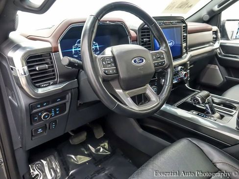 Used 2021 Ford F150 Lariat w/ Equipment Group 502A High AWD/4WD image 11