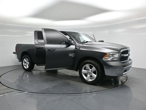 Used 2024 RAM 1500 Classic SLT image 26