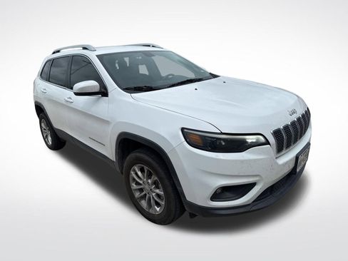 Used 2019 Jeep Cherokee Latitude Plus w/ Comfort/Convenience Group AWD/4WD image 4