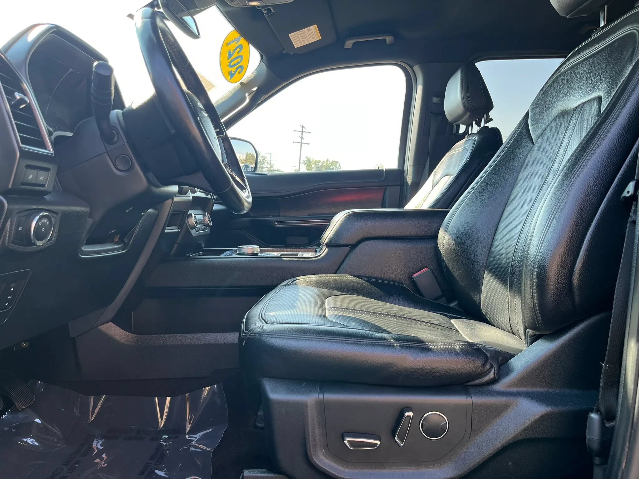 Used 2021 Ford Expedition Limited RWD image 12