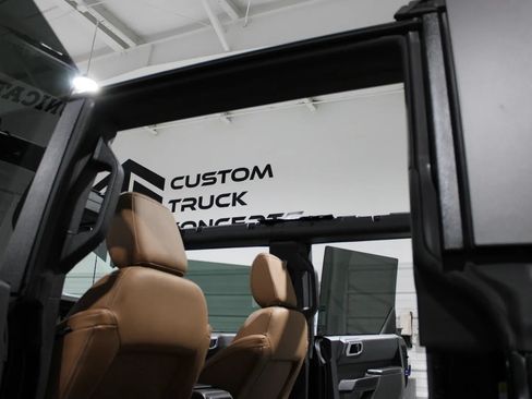 Used 2025 Ford Bronco Big Bend AWD/4WD image 33
