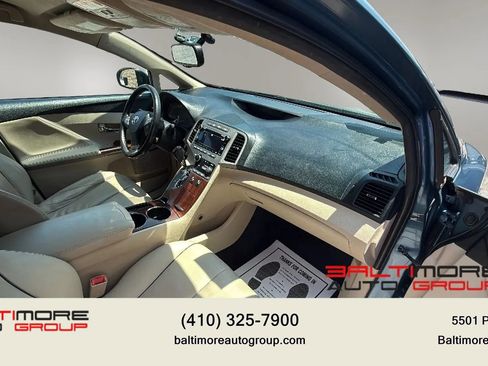 Used 2010 Toyota Venza FWD image 14