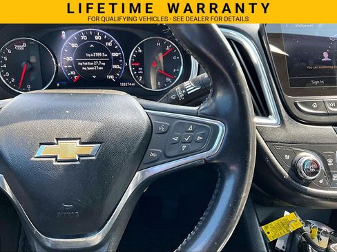 Used 2020 Chevrolet Malibu Premier FWD image 25