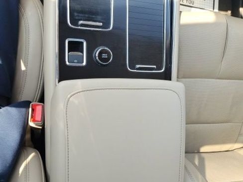 Certified 2023 Lincoln Aviator Reserve w/ Equipment Group 201A AWD/4WD image 42