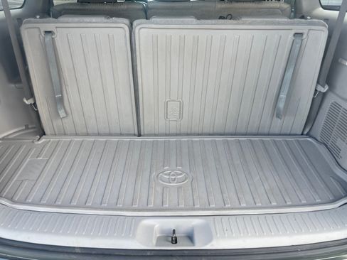 Used 2018 Toyota Highlander Plus AWD/4WD image 23