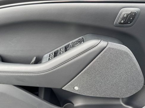 New 2025 Ford Mustang Mach-E Premium image 12