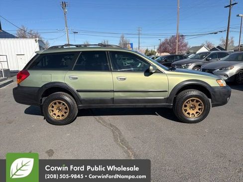Used 2005 Subaru Outback 3.0R L.L. Bean AWD/4WD image 4