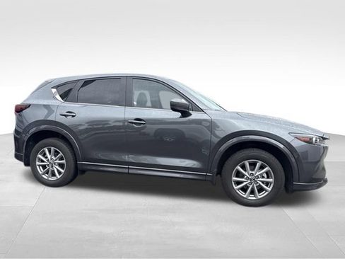 Used 2024 MAZDA CX-5 AWD 2.5 S w/ Preferred Package image 4