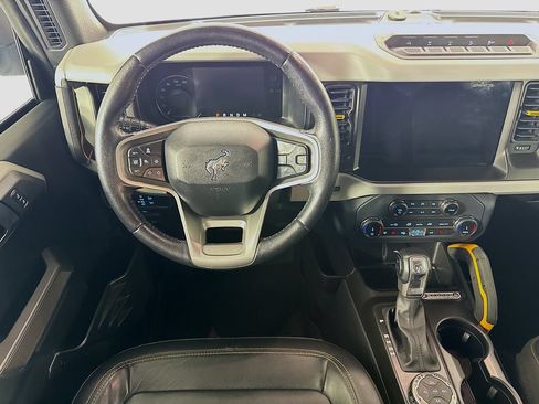 Used 2022 Ford Bronco Badlands AWD/4WD image 10