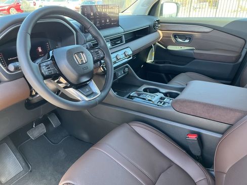 New 2026 Honda Pilot Elite image 11