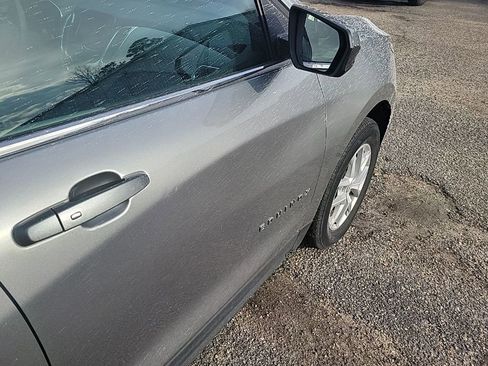 Used 2022 Chevrolet Equinox Premier image 19