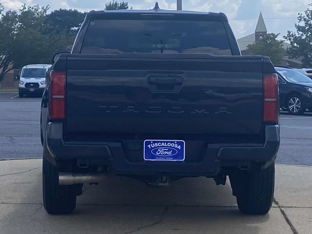 Used 2025 Toyota Tacoma SR5 RWD image 4