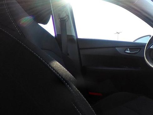 Used 2021 Kia Forte LXS image 26