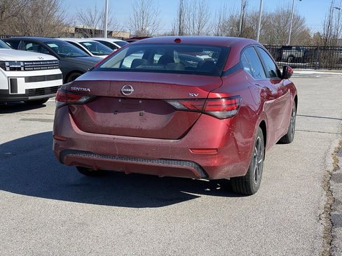 Used 2024 Nissan Sentra SV image 7