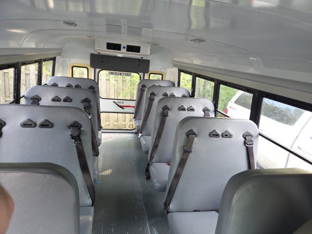 Used 2014 Chevrolet Express 3500 w/ School Bus Package RWD image 7
