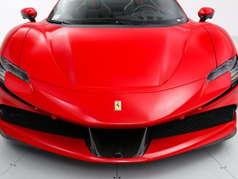 Certified 2025 Ferrari SF90 Spider AWD/4WD image 25