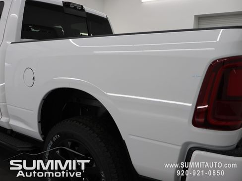 New 2026 RAM 3500 Laramie AWD/4WD image 30