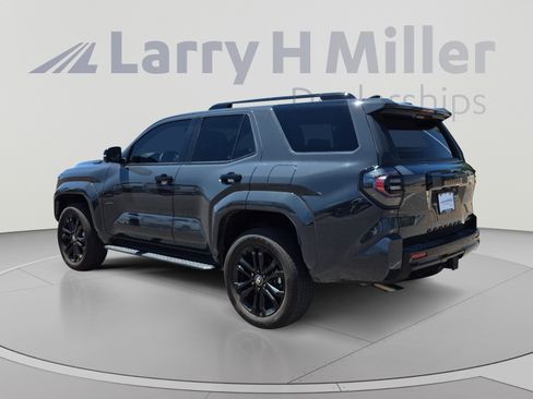 Certified 2026 Toyota 4Runner Platinum AWD/4WD image 3
