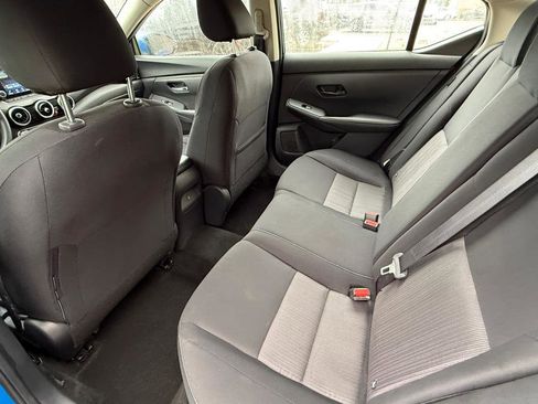 Used 2024 Nissan Sentra SV FWD image 18