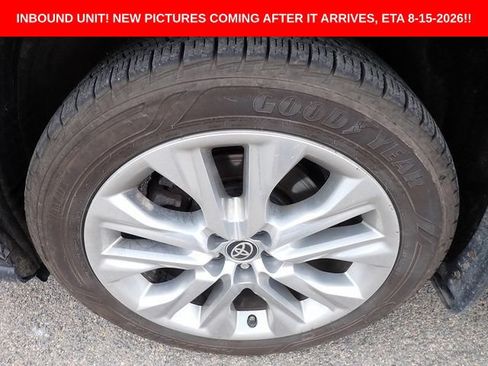 Used 2020 Toyota Highlander Limited AWD/4WD image 7